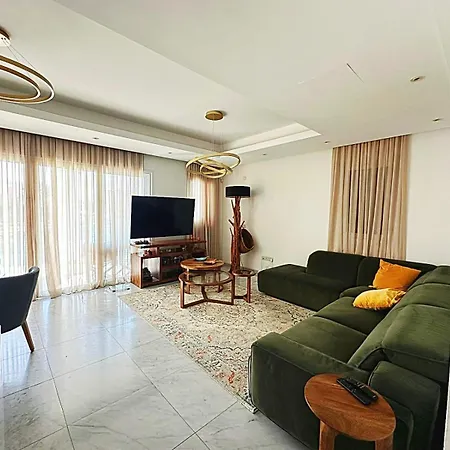 Fineline Holiday home *